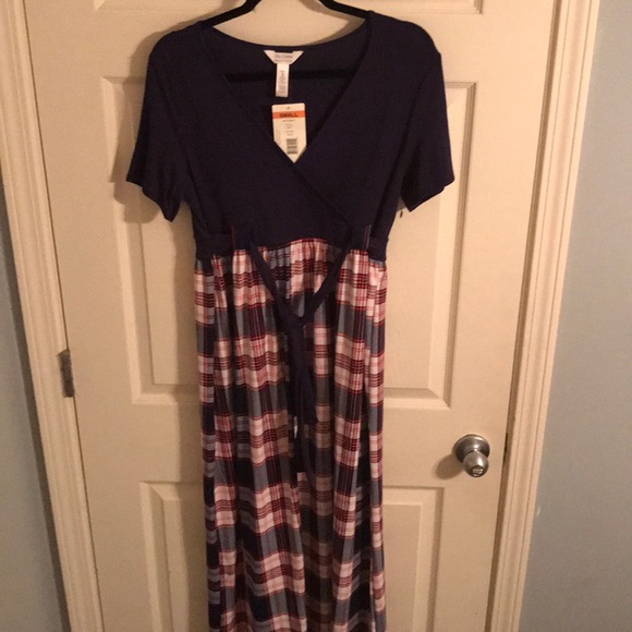 Comfy plaid maxi Maternity dress nwt - Picture 1 of 3